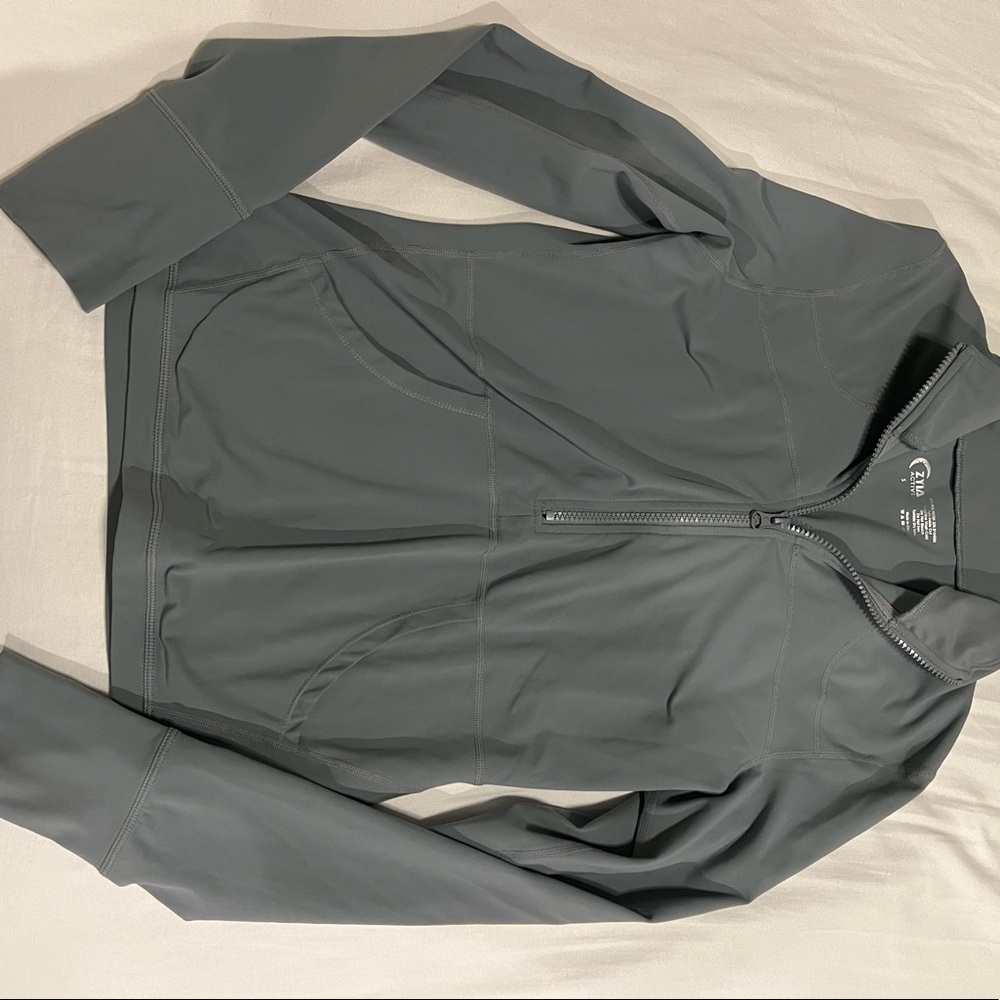 Zyia 1/4 Zip Grey Top
